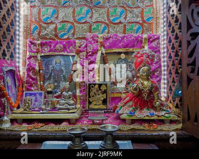 02 07 2022 Balkrishna et d'autres Dieu dans le temple d'origine Kandikai East Mumbai Maharashtra Inde Banque D'Images