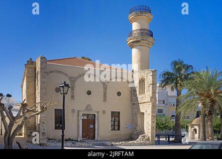 Mosquée ottomane à Ierapetra, la ville la plus méridionale de Grèce, Crète, Grèce, Europe Banque D'Images