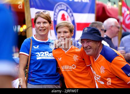 Les fans de Rangers avant le match de qualification de l'UEFA Champions League à Eindhoven. Date de la photo: Mercredi 24 août 2022. Banque D'Images