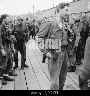 Le Raid de Dieppe, le 19 août 1942 Lt Col Le Seigneur Lovat, CO du Commando no 4, à Newhaven après son retour de l'raid. Banque D'Images