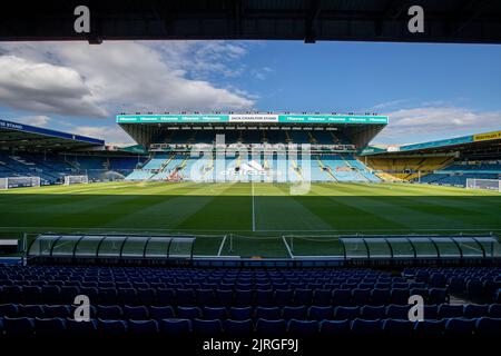 Vue générale sur l'East Stand à l'intérieur du stade d'Elland Road en prévision du match de ce soir Banque D'Images