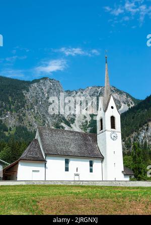 Sankt Anton im Montafon, Autriche - 25 juillet 2022: Une église de Saint Antony à Montafon, Vorarlberg, Autriche Banque D'Images