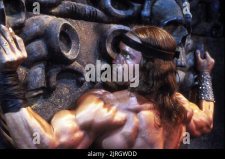 ARNOLD SCHWARZENEGGER, CONAN LE BARBARE, 1982 Banque D'Images