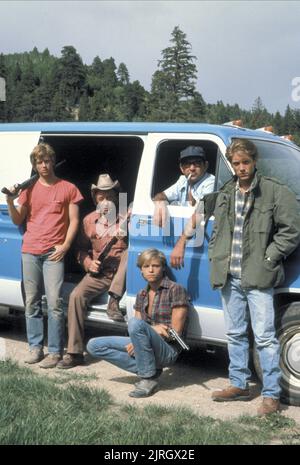 STOLTZ,MITCHUM,MARGOLIN,SPADER,KERWIN, UN TUEUR DANS LA FAMILLE, 1983 Banque D'Images