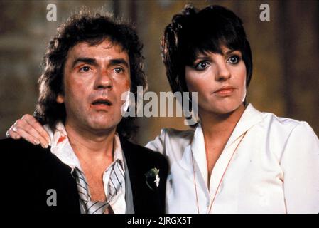 DUDLEY MOORE, Liza Minnelli, ARTHUR 2 : ON THE ROCKS, 1988 Banque D'Images