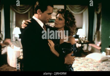 ARNOLD SCHWARZENEGGER, KATHRYN HARROLD, RAW DEAL, 1986 Banque D'Images