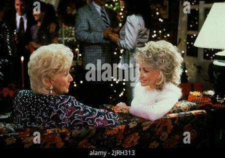 OLYMPIA DUKAKIS, Dolly Parton, STEEL MAGNOLIAS, 1989 Banque D'Images