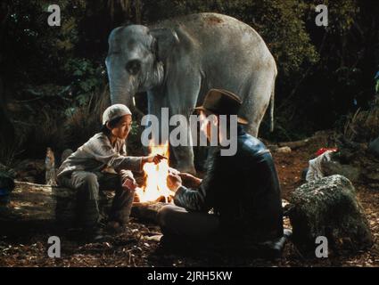 JONATHAN KE QUAN, HARRISON FORD, INDIANA JONES ET LE TEMPLE maudit, 1984 Banque D'Images