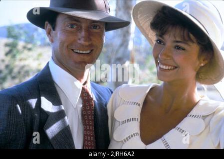 BRYAN BROWN, RACHEL WARD, le Thorn Birds, 1983 Banque D'Images