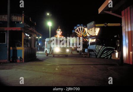 SCÈNE DE FILM, KLOWNS KILLER DE L'ESPACE, 1988 Banque D'Images