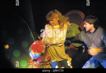 SUZANNE SNYDER, GRANT CRAMER, KILLER AAAHHH À PARTIR DE L'ESPACE, 1988 Banque D'Images