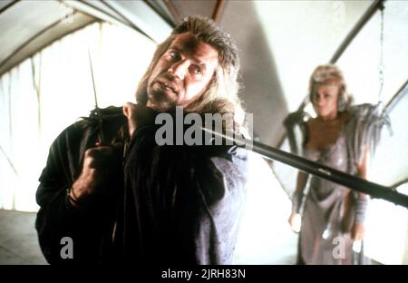 MEL GIBSON, Tina Turner, MAD MAX BEYOND THUNDERDOME, 1985 Banque D'Images