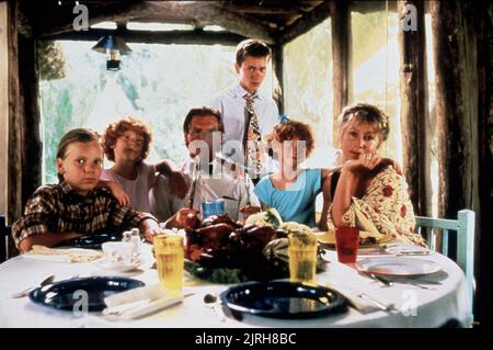 JADRIEN STEELE, REBECCA GORDON, HARRISON FORD, RIVER PHOENIX, HILARY GORDON, HELEN MIRREN, LA CÔTE DES MOUSTIQUES, 1986 Banque D'Images