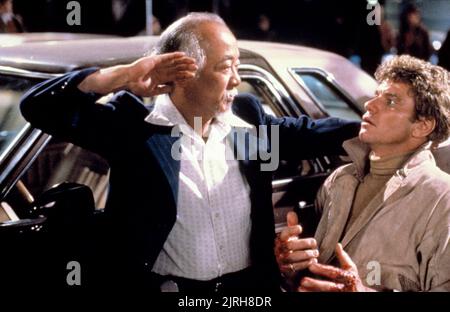 PAT MORITA, MARTIN KOVE, karaté kid PARTIE II, 1986 Banque D'Images