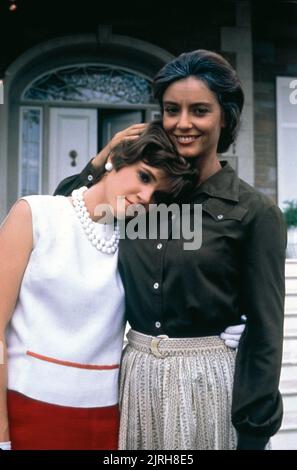 MARE WINNINGHAM, RACHEL WARD, LA THORN Birds, 1983 Banque D'Images