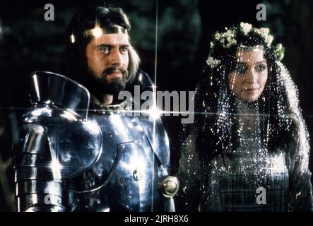 NIGEL TERRY, CHERIE LUNGHI, Excalibur, 1981 Banque D'Images