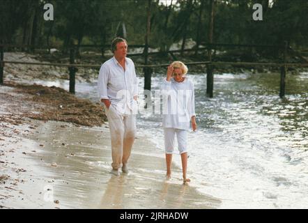 MICHAEL CAINE, LORRAINE GARY, JAWS : The Revenge, 1987 Banque D'Images