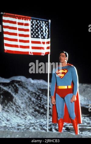 CHRISTOPHER REEVE, Superman IV : LA QUÊTE DE LA PAIX, 1987 Banque D'Images