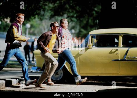 DENNIS QUAID, TIMOTHY HUTTON, JOHN GOODMAN, EVERYBODY'S ALL-AMERICAN, 1988 Banque D'Images