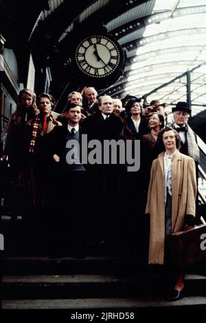 EDWARD FOX, TOM COURTENAY, Albert Finney, l'apprêteur, 1983 Banque D'Images