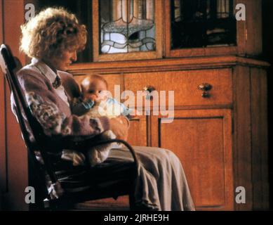 GLENN CLOSE, bébé, famille immédiate, 1989 Banque D'Images