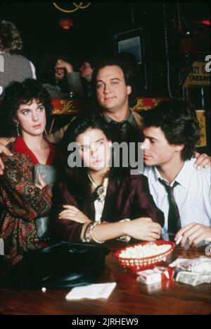 ELIZABETH PERKINS,DEMI MOORE, James Belushi, ROB LOWE, À propos de la nuit dernière..., 1986 Banque D'Images