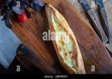 Pide turc au fromage - Pide Kasarli Banque D'Images