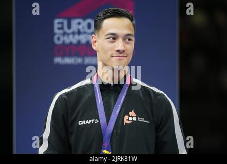 Loran de Munck des pays-Bas Médaille d'argent pendant la gymnastique artistique, le cheval de pommel masculin aux Championnats d'Europe Munich 2022 sur 21 août 2022 à Munich, Allemagne - photo Laurent Lairys / DPPI Banque D'Images