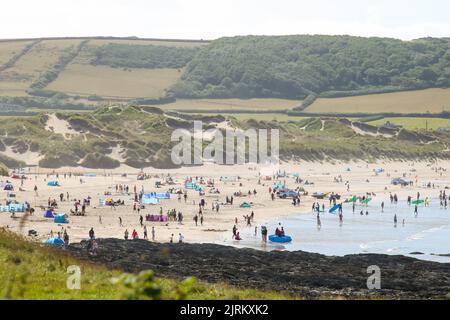 Vue sur Croyde Bay Beach depuis une distance dans le nord, Braunton, Devon, Angleterre, Royaume-Uni, Août 2022 Banque D'Images