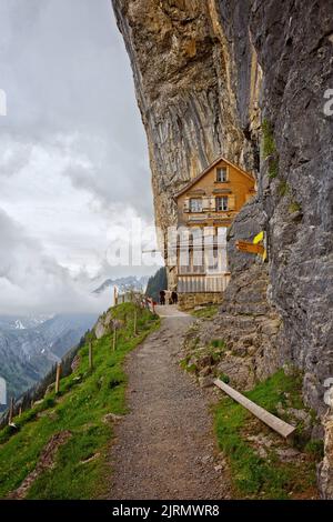 Chalet en bois près d'Appenzell dans les Alpes suisses, en Suisse Banque D'Images