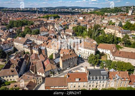 Die Altstadt von Besançon aus der Luft gesehen, Besançon, Bourgogne-Franche-Comté, Frankreich, Europa | Besançon Vieille ville vue d'en haut, Besançon, B Banque D'Images