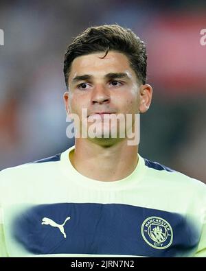 Julian Alvarez de Manchester City pendant le match amical pour le bénéfice de la SLA entre le FC Barcelone et Manchester City a joué au stade Spotify Camp Nou sur 24 août 2022 à Barcelone, Espagne. (Photo de Sergio Ruiz / PRESSIN) Banque D'Images