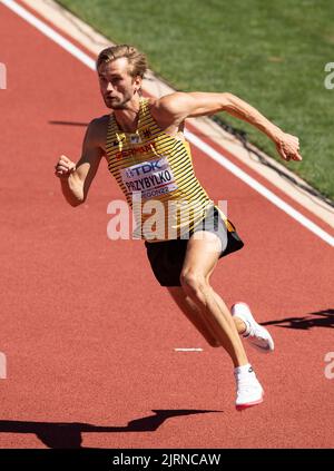 Mateusz Przybylko, d’Allemagne, en compétition dans les épreuves de saut en hauteur des hommes aux Championnats du monde d’athlétisme, Hayward Field, Eugene, Oregon, États-Unis, le 15t Banque D'Images