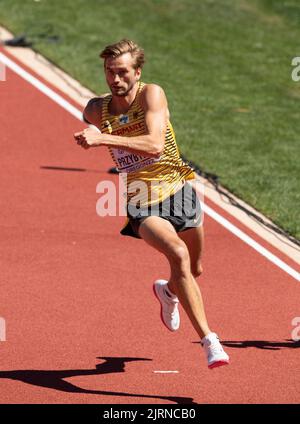 Mateusz Przybylko, d’Allemagne, en compétition dans les épreuves de saut en hauteur des hommes aux Championnats du monde d’athlétisme, Hayward Field, Eugene, Oregon, États-Unis, le 15t Banque D'Images