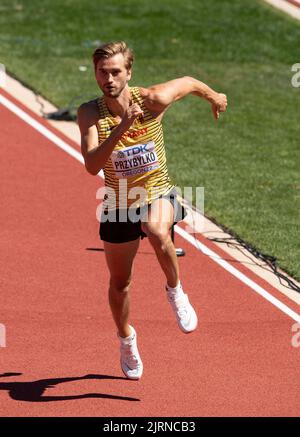 Mateusz Przybylko, d’Allemagne, en compétition dans les épreuves de saut en hauteur des hommes aux Championnats du monde d’athlétisme, Hayward Field, Eugene, Oregon, États-Unis, le 15t Banque D'Images