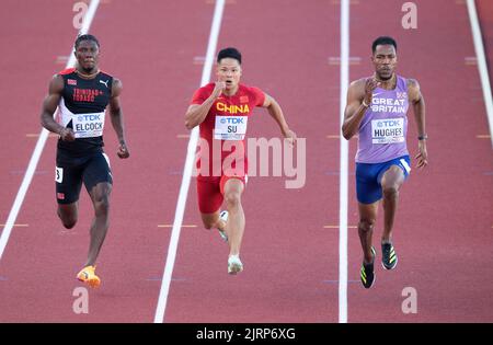 Jerod Elcock, Bingtian su et Zharnel Hughes participant aux épreuves masculines de 100m aux Championnats du monde d'athlétisme, Hayward Field, Eugene, Oregon, États-Unis Banque D'Images