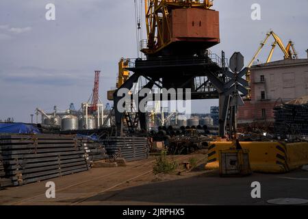 Odessa, Ukraine SIRCA 2019: Cargaison métallique au terminal. L'acier de cargaison dans le port de mer. Terminal de chargement général Banque D'Images