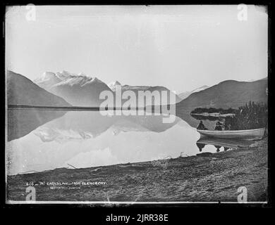 Mt Earnslaw, de Glenorchy, Nouvelle-Zélande, par Burton Brothers. Banque D'Images