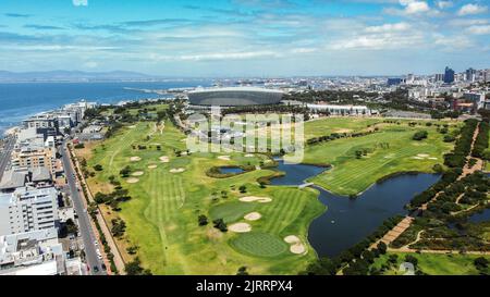 Une vue aérienne de la ville du Cap en Afrique du Sud par une belle journée ensoleillée Banque D'Images