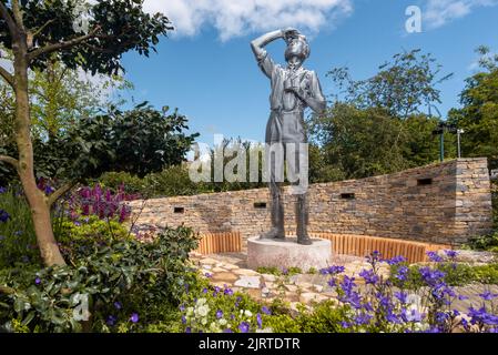 Le jardin du Fonds de bienfaisance de la RAF au Chelsea Flower Show 2022 conçu par John Everiss. Banque D'Images