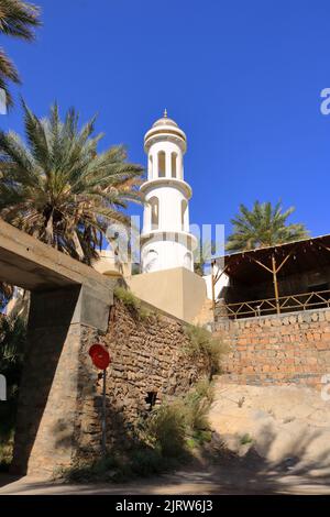 Village abandonné Birkat-Al-Mouz en Oman. Birkat-Al-Mouz est une vieille ville déserte qui a été abandonnée à l'effondrement Banque D'Images