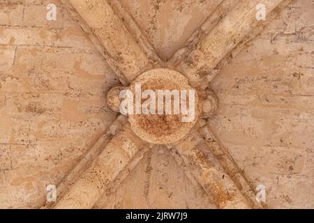 Ciudad Real, Espagne. Détail des voûtes de la Puerta de Toledo (porte de Tolède), une entrée gothique fortifiée de la ville qui faisait autrefois partie des murs Banque D'Images