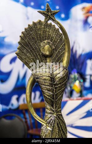 Trophée du gagnant du carnaval de Rio de Janeiro au Brésil en l'an 2016. Banque D'Images