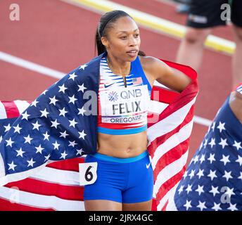 Allyson Felix des États-Unis Celebrate’s après avoir participé à la finale de relais mixte aux Championnats du monde d’athlétisme, Hayward Field, Eugene, Oregon États-Unis Banque D'Images