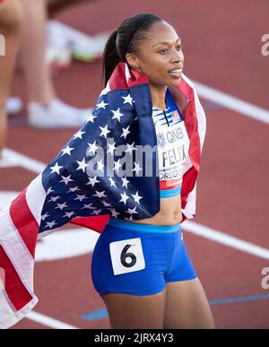 Allyson Felix des États-Unis Celebrate’s après avoir participé à la finale de relais mixte aux Championnats du monde d’athlétisme, Hayward Field, Eugene, Oregon États-Unis Banque D'Images