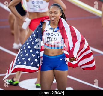 Allyson Felix des États-Unis Celebrate’s après avoir participé à la finale de relais mixte aux Championnats du monde d’athlétisme, Hayward Field, Eugene, Oregon États-Unis Banque D'Images