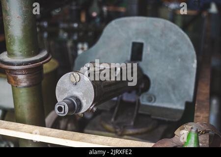 Une mitrailleuse maxime exposée au Musée d'histoire de la guerre de Szeged, en Hongrie Banque D'Images