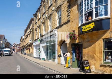 Rue bon marché, Sherborne, Dorset, Angleterre, Royaume-Uni Banque D'Images