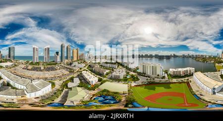 Vue panoramique à 360° de Photo aérienne 360 par avec terrain de base-ball Sunny Isles Beach FL USA