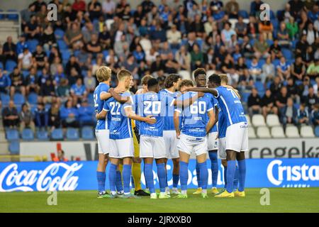 Les joueurs de Jong Genk photographiés lors d'un match de football entre Jong Genk (u23) et Lommel SK, le vendredi 26 août 2022 à Genk, le 3 e jour de la 1B deuxième division du championnat belge « Challenger Pro League » 2022-2023. BELGA PHOTO JILL DELSAUX Banque D'Images